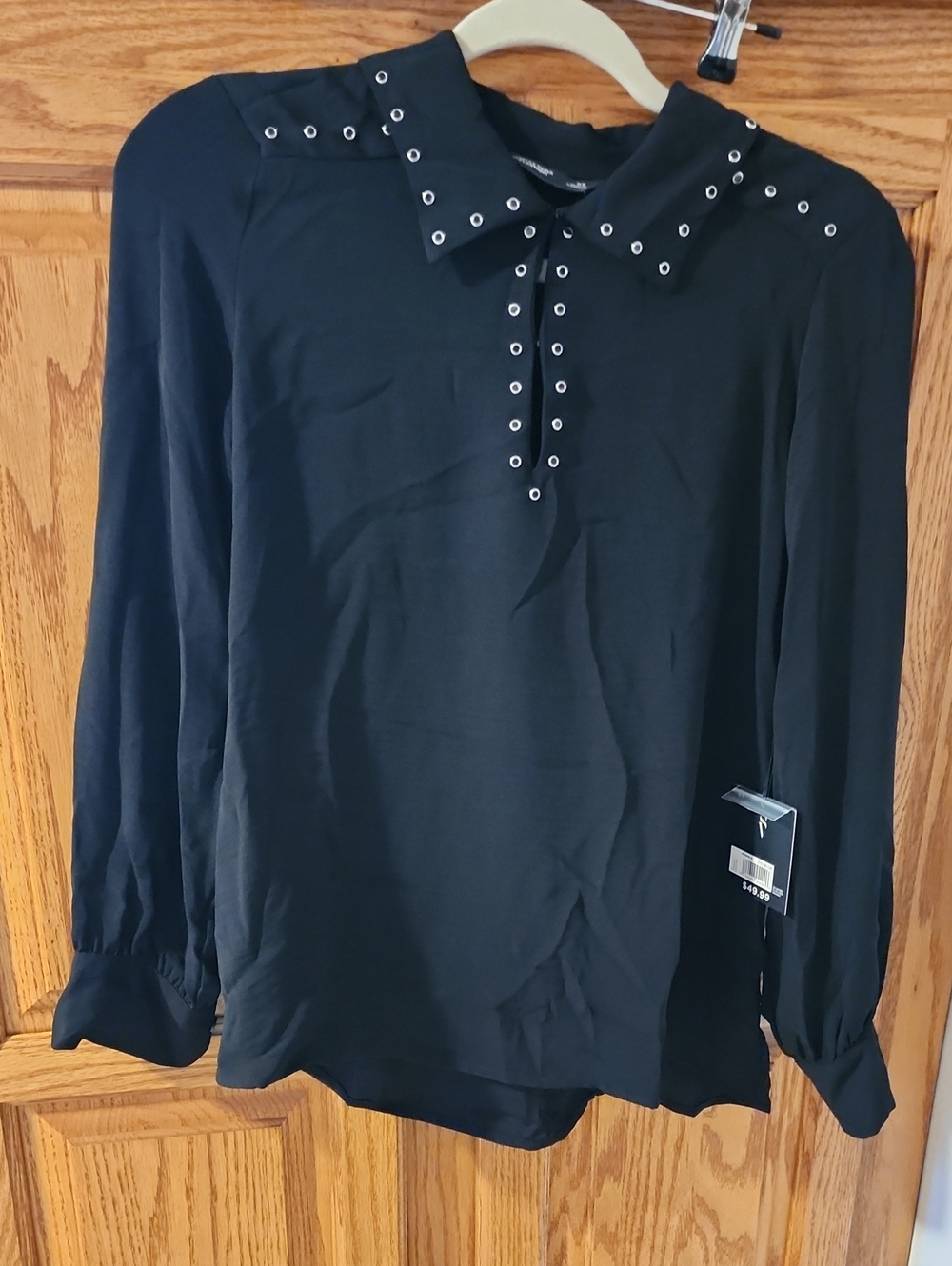 Nwt Simply Vera Wang Black Long-Sleeve Shirt Blouse w/ Silver Eyelet Trim XS